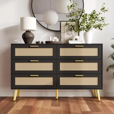 Immagine prodotto di Comodino in rattan con 6 cassetti, dimensioni 120x34x74,5 cm, maniglie nere e dorate, gambe in legno