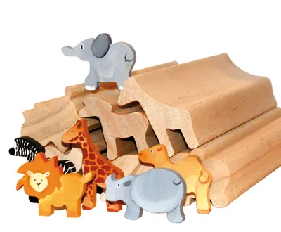 Produktbild von EDUPLAY 210-046 Profilholz Wildtiere, 6 Stangen, natur
