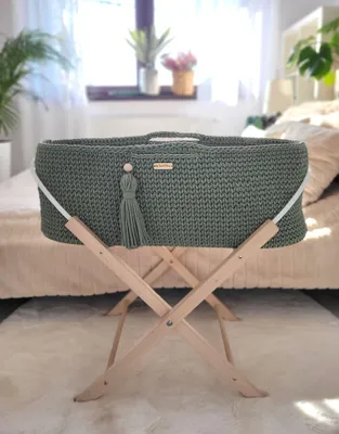 Immagine prodotto di Lettino per bambini Boho in stile artigianale color pistacchio con materasso antibatterico Silver e struttura