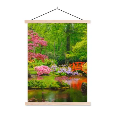 Produktbild von MuchoWow® Textilposter Brücke - Japanisch - Botanisch - Bäume - Blumen 40x53 cm mit holzfarbenen Rahmen - Schlafzimmer