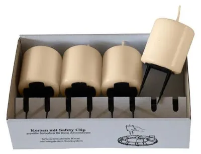 Produktbild von 4er Set Adventskerzen mit Haltekrallen Champagner 80 x 50 mm