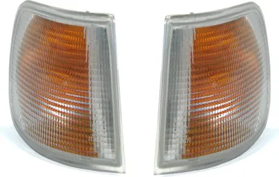 Produktbild von TYC Frontblinker Set für Ford Sierra 1/87-2/1993 in Weiß weißer vorne