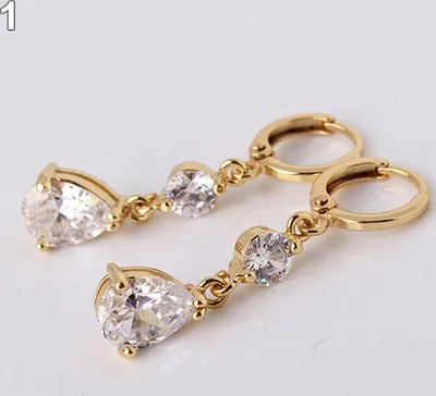 Produktbild von Modische, wassertropfenförmige, kubische Strass-Ohrringe für Damen-Gold