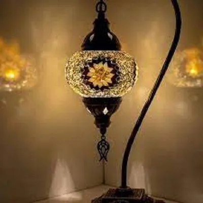 Produktbild von Türkische Tischlampe mit 12 cm Mosaik-Glaskugel in Gelb/Braun – Orientalische Lampe für stimmungsvolles Licht