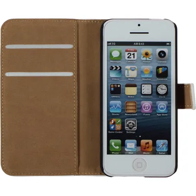 Produktbild von PhoneNatic Kunst-Lederhülle kompatibel mit Apple iPhone 5c - Wallet weiß + 2 Schutzfolien