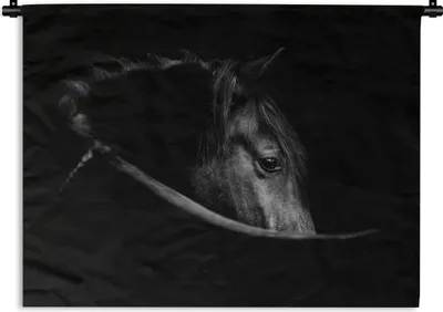 Produktbild von MuchoWow® Wandteppich Wandbehang Pferde - Porträt - Schwarz - Tiere 120x90 cm Tapisserie Dekoration Wandtuch - Wohnen - Aufhänger für die Wand