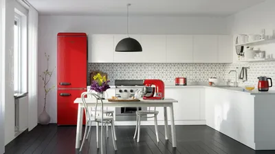 Produktbild von ETA Toaster STORIO ETA916690030, 980 W, Retrostill (rot) 2 Schlitze für 2 Scheiben, 7 Stufen, Brötchenaufsatz, Auftaufunktion oder STOP-Funktion