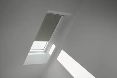 Obrázek produktu pro Zatemňovací roleta na střešní okno VELUX DKL UK04 4575S