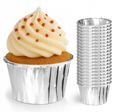 Produktbild von PartyPal Muffinformen Silber 20 Stück Backförmchen