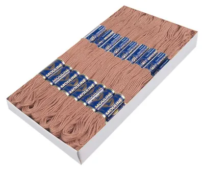 24 Docken Stickgarn Muskatnussfarbig