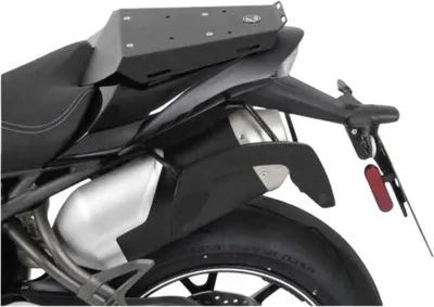 Produktbild von Hepco Becker Triumph Speed Triple 1050 16-20 C-bow Montage Seitenkoffer Silber Silber One Size