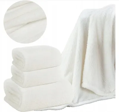 Produktbild von Eurofirany Kuscheldecke Überwurf Set Weiß 170x210 cm
