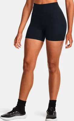 Produktbild von Under Armour Meridian Middy-Schwarze Shorts 1382519-001__LG