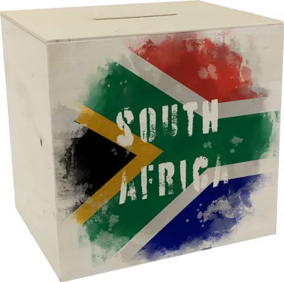 Produktbild von Spardose aus Holz Südafrika-Flagge im Used Look - Sparschwein für Urlauber