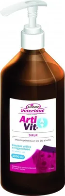 A bottle of VITAR Veterinae Artivit sirup with a pump dispenser.