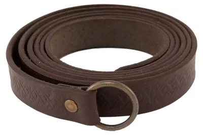 Produktbild von Langgürtel mit keltischem Knotenmuster aus Leder mit Eisenring, 160 cm, Braun