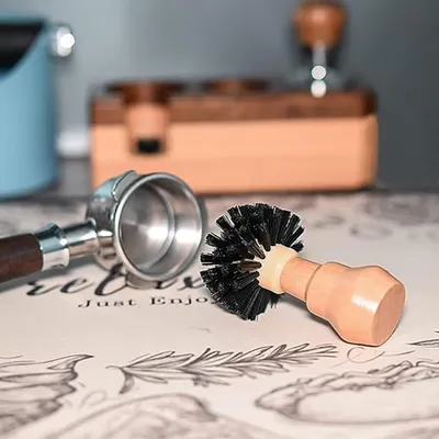Produktbild von Bürste für Kaffeepulverschalen – geeignet für 58-mm-Pulverschalen