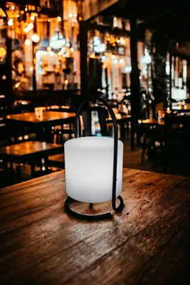 Produktbild von LED Akku Tischlampe mit Fernbedienung Farbwechsell kabellos Dekoleuchte USB
