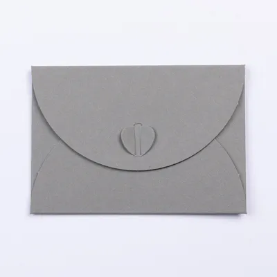 Produktbild von 50 x PresentFill® Mini Briefumschläge mit Herzverschluss - Schiefer Grau