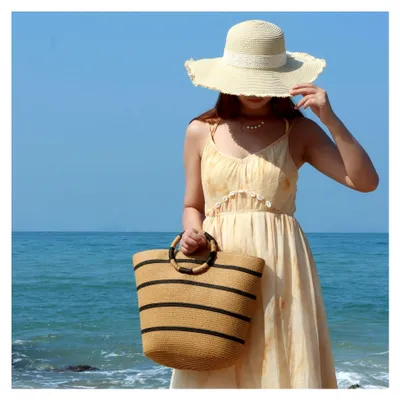 Produktbild von Strohtasche Damen Sommer Strandtasche Groß Boho Style Gestreifte Henkeltaschen Gewebte Strohkorb Tasche Strohstrandtasche