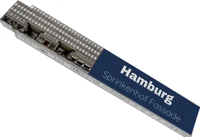 Produktbild von streetline Hamburg Sprinkenhof Fassade Meterstab aus Holz