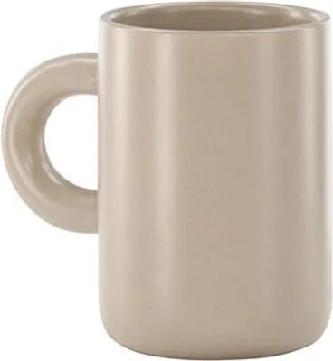 Image de Active tasse en porcelaine osseuse beige.