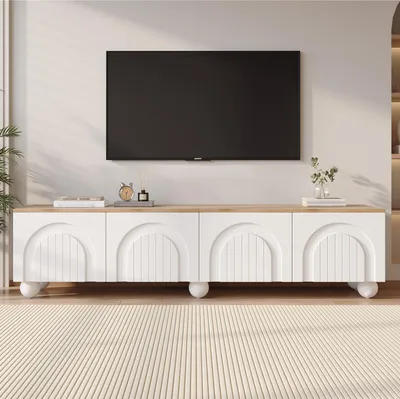 Immagine prodotto di Mobile TV da 180 cm di larghezza, adatto per televisori da 80 pollici, con 4 ante, bianco con finitura effetto legno, realizzato in MDF e dotato di sei gambe in metallo, ideale per il soggiorno