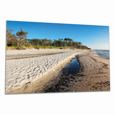 Produktbild von Wallario Herdabdeckplatte aus Glas, Größe 80 x 52 cm 1-teilig, Motiv Einsamer Strand am Meer - Blauer Himmel