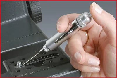 Image de KS TOOLS Werkzeuge-Maschinen GmbH Präzisions-Ölstift, 140mm (550.1035)