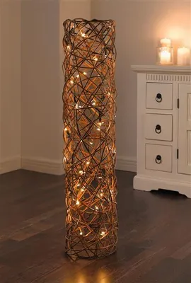 Produktbild von Dekosäule "Lichterzauber" aus Weide, 110 cm hoch, mit LED Lichterkette