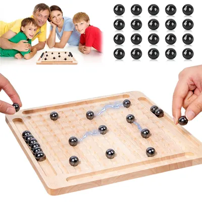Productafbeelding van Draagbaar houten magnetisch tafelspel met 20 magnetische stukken, ideaal voor feestjes
