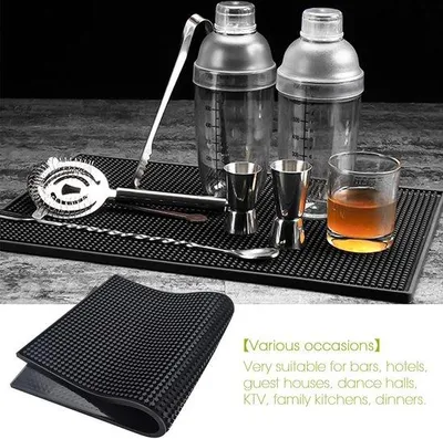 Produktbild von Unyqoos® Abtropfmatte für Geschirr – 2er Set (15 x 30 x 1 cm) schwarz, rutschfeste Silikon/PVC-Barmatte, hohe Wasseraufnahme, rollbar