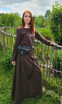 Produktbild von Klassisches Mittelalter Kleid oder Unterkleid braun "Amalie" XXL