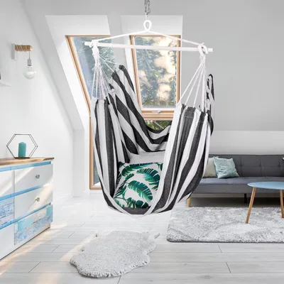 Produktbild von Relaxdays Hängesessel, Baumwolle, Deckenschaukel für drinnen & draußen, 150 kg, Hängesitz Kinder & Erwachsene, blau/weiß