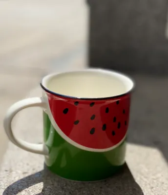 Produktbild von Starbucks Mug Tasse Melon mit schwarzem Rand