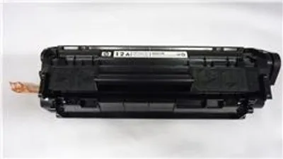 A black toner cartridge is shown against a white background.