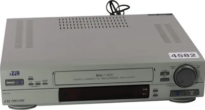 Produktbild von JVC SR-S388E - Professional S-VHS PAL videorecorder TBC
