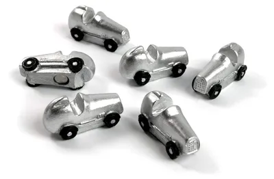 Produktbild von Magnete RACE CAR von Trendform, Silber und Schwarz, 6 Stück