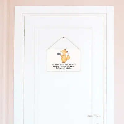 Produktbild von Mr. & Mrs. Panda Schild Fotograf Herz DIN A6 - Weiß - Geschenk, holzbild, Beruf, Wandbild Holz, Ausbildung, Türschild, kleine aufmerksamkeit, Spruch, wandtafel, Lustig