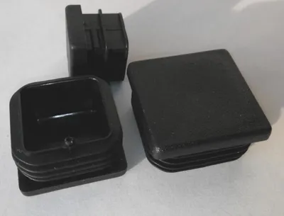 Produktbild von Stahlstopfen quadratisch 100x100mm, schwarz - 10er-Pack