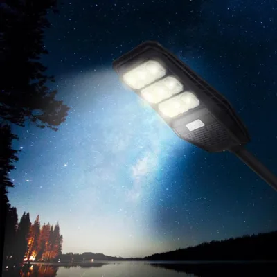 Produktbild von LED-Straßenlaterne Solar 100W mit Bewegungsmelder Solis M