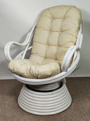 Produktbild von Rattan Drehsessel, Drehwippsessel Linda Weiß Lackiert inkl. hochwertigen Polster beige