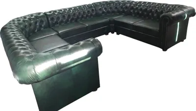 Image de Canapé Chesterfield en forme de L, en cuir. Canapés d'angle, canapé en cuir, design moderne