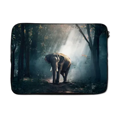 Produktbild von MuchoWow® Laptop Hülle 14 ZollElefant - Tiere - Licht - Wald - Natur - Wildtiere Laptoptasche - Laptoptasche - Stoßsicher - Schutzhaube