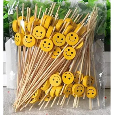 Obrázok produktu pre Drevené špágy na koktaily, 12 cm, 100 kusov, s zlatými korálkami, vhodné na malé občerstvenie a oslavy