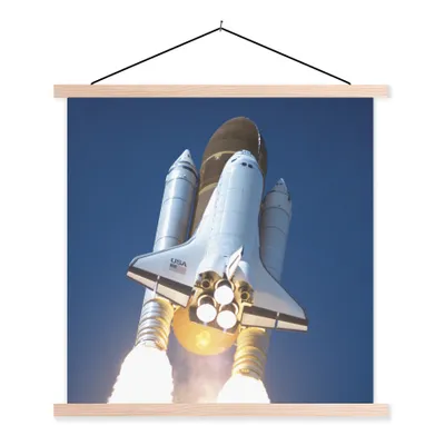 Produktbild von MuchoWow® Textilposter Nahaufnahme des Starts einer Raumfähre 40x40 cm mit holzfarbenen Rahmen - Posterleiste