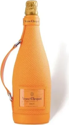 Produktbild von Veuve Clicquot Carte Jaune Brut Ice Jacket 75cl