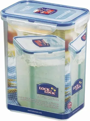 A marketing image showing Lock & Lock food storage containers, with one container filled with flour.
