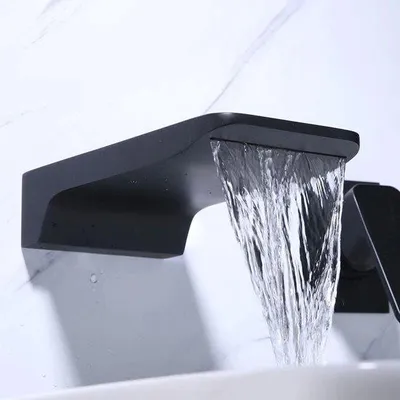 Immagine prodotto di Rubinetti per lavabo a cascata con montaggio a parete, cromati lucidi, per bagno LT-416