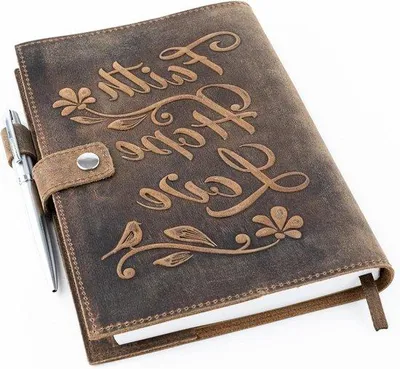 Produktbild von Famanu Notizbuch aus echtem Leder - A5 liniertes Tagebuch mit Stift - Vintage Reisetagebuch